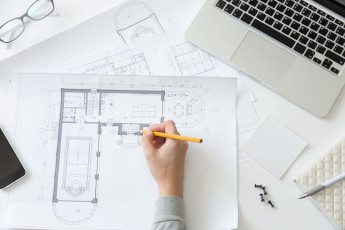Grundriss mit Schnitt- und Ansichtslinien Grundriss mit Schnitt- und Ansichtslinien